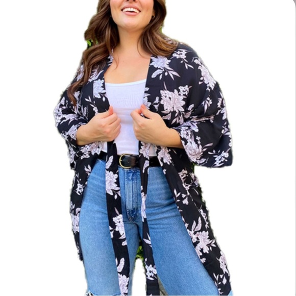 SPIRITUAL GANGSTER Maya Kimono One Size - Picture 3 of 9